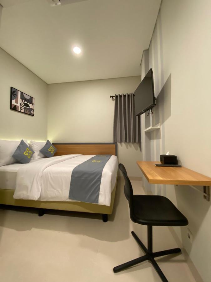 Ghurfati Hotel Wedana จาการ์ตา ภายนอก รูปภาพ