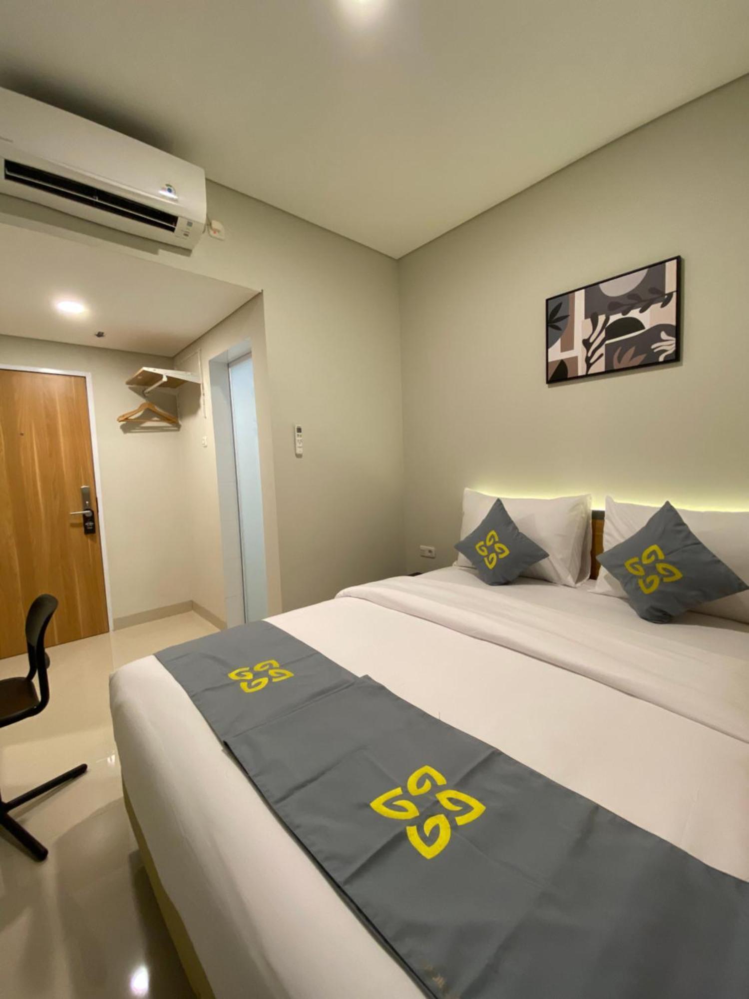 Ghurfati Hotel Wedana จาการ์ตา ภายนอก รูปภาพ
