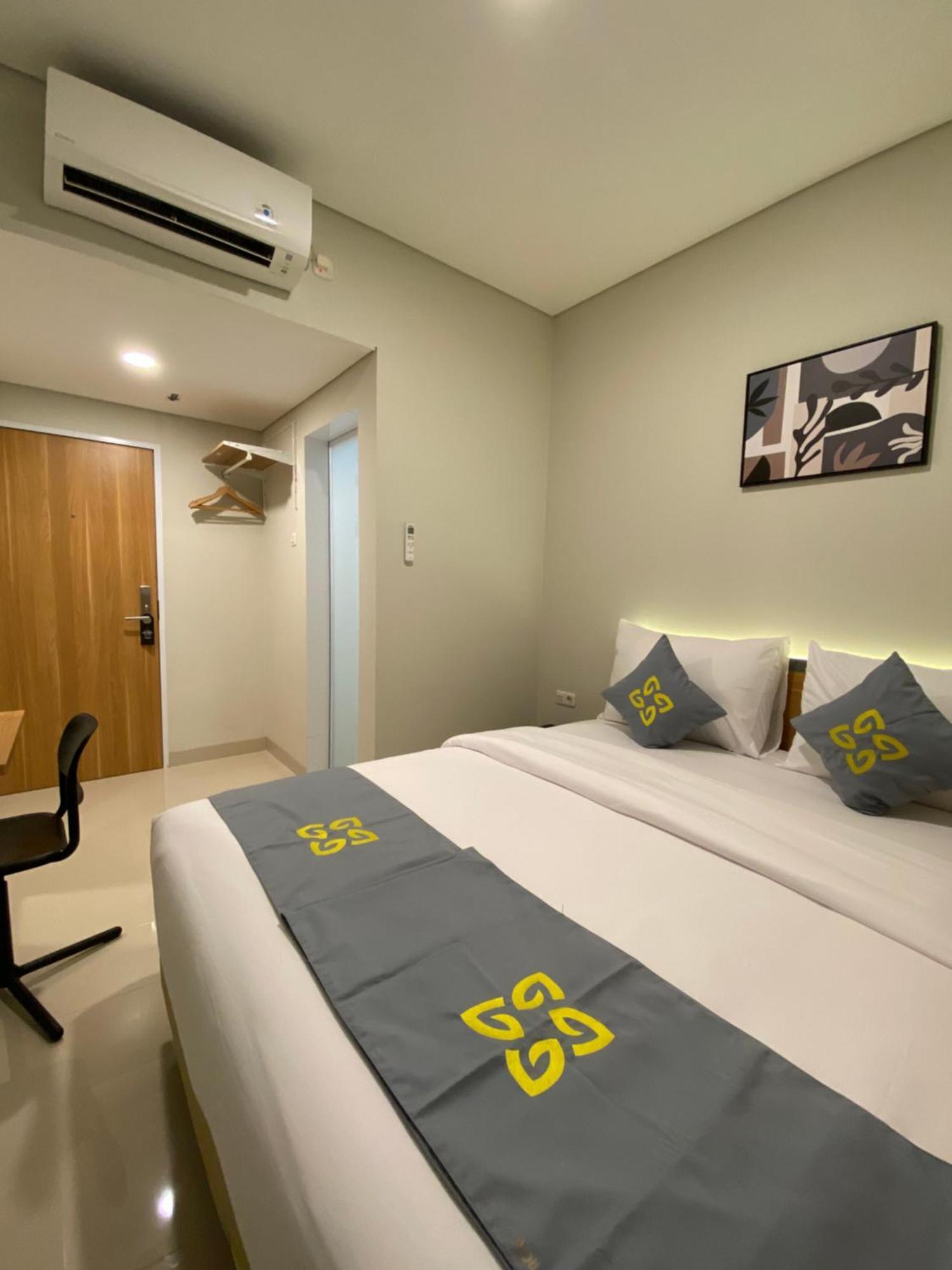 Ghurfati Hotel Wedana จาการ์ตา ภายนอก รูปภาพ