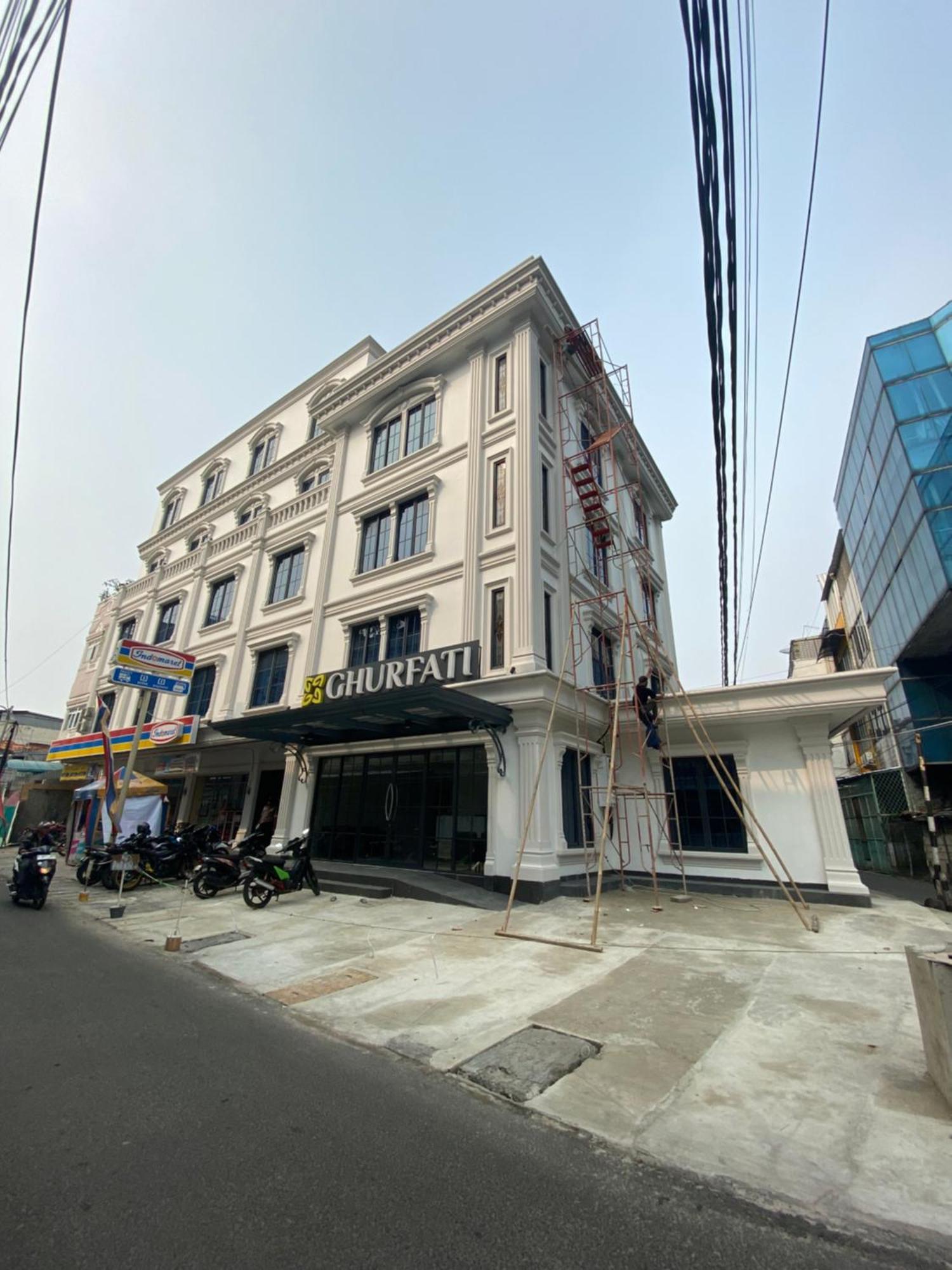 Ghurfati Hotel Wedana จาการ์ตา ภายนอก รูปภาพ