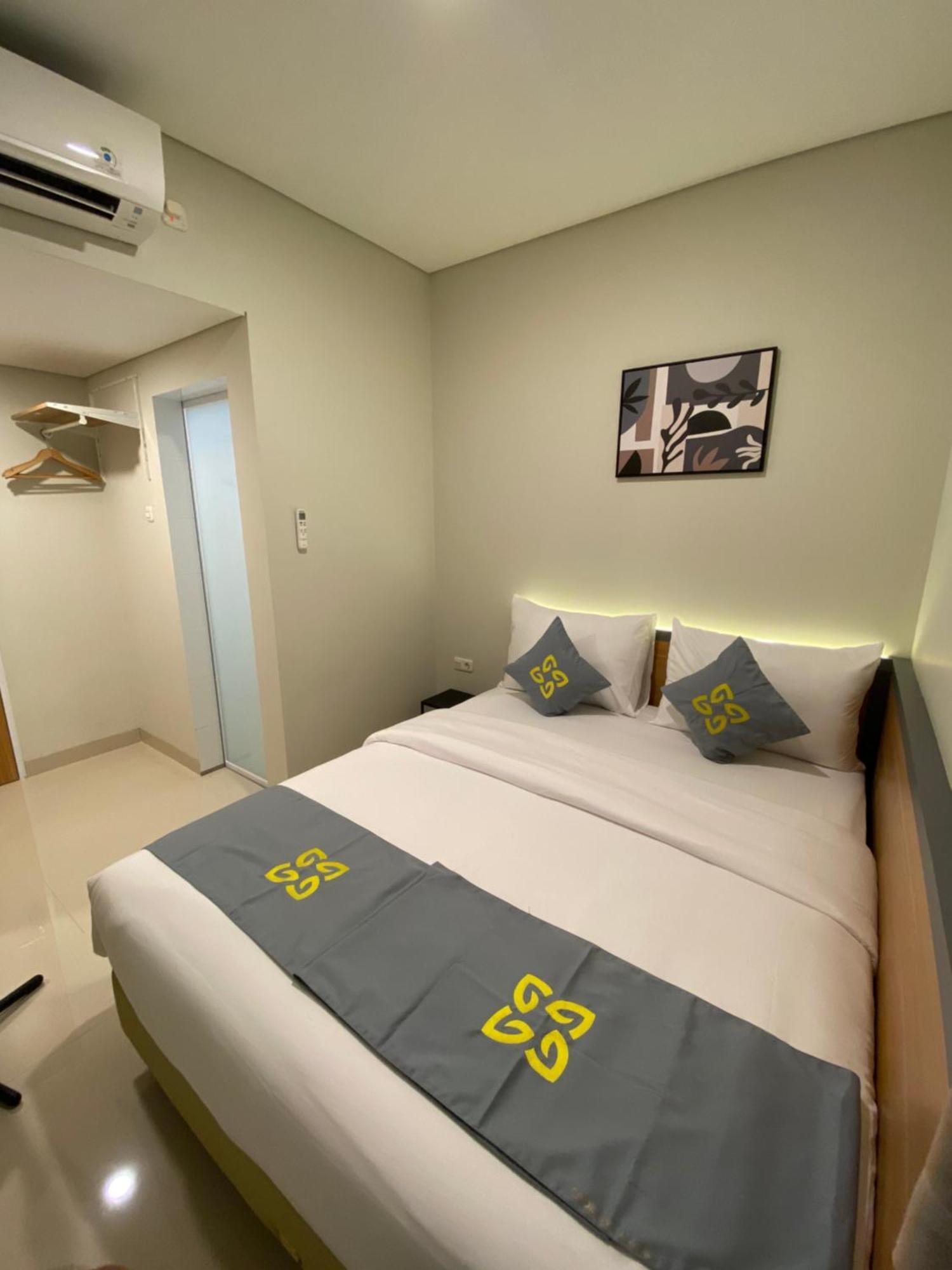 Ghurfati Hotel Wedana จาการ์ตา ภายนอก รูปภาพ