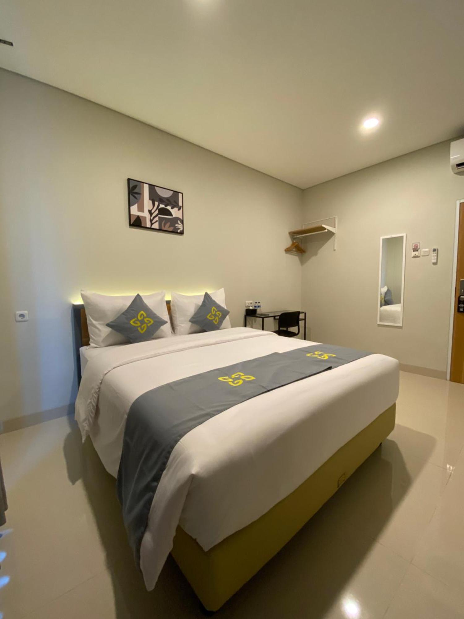 Ghurfati Hotel Wedana จาการ์ตา ภายนอก รูปภาพ