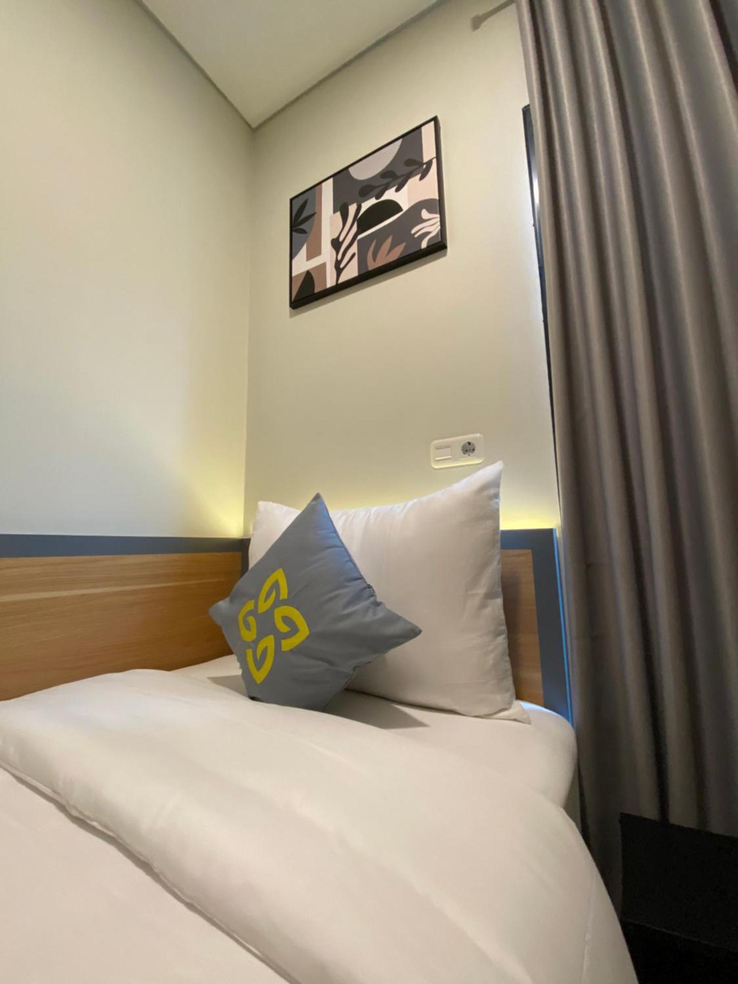 Ghurfati Hotel Wedana จาการ์ตา ภายนอก รูปภาพ