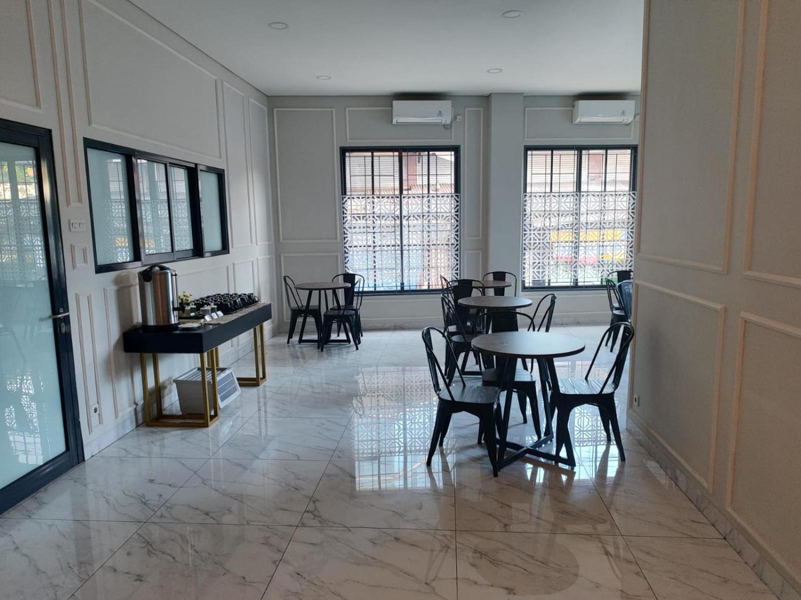 Ghurfati Hotel Wedana จาการ์ตา ภายนอก รูปภาพ